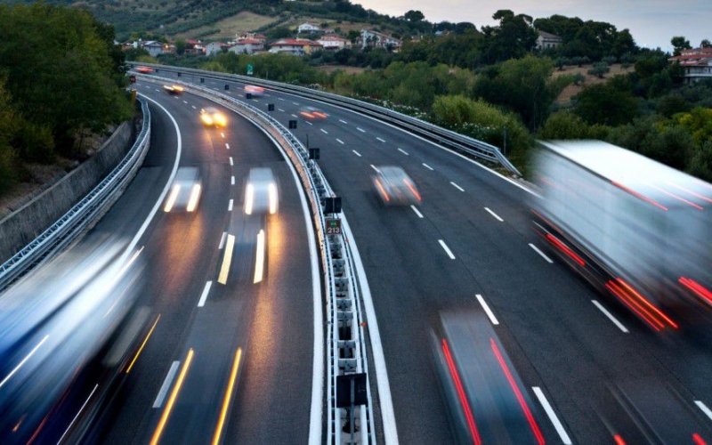 货运动车组或明年面世 公路、航空将受冲击